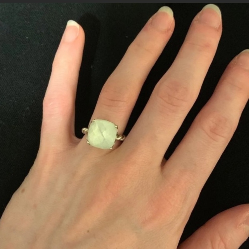 *RETIRED* Pandora Mother of Pearl Ring